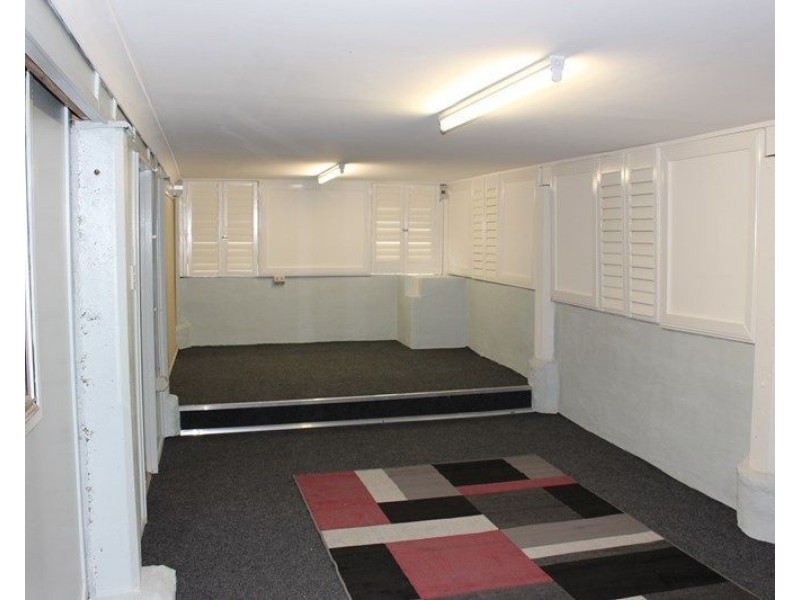 31 Marshall Street, Kingston QLD 4114