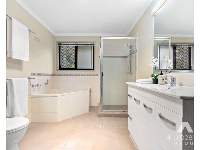 237-239 Equestrian Drive, New Beith QLD 4124