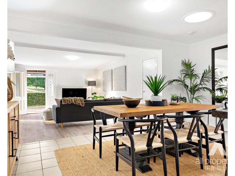 24 Forestglen Crescent, Browns Plains QLD 4118