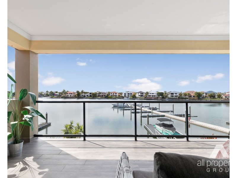 515 Oyster Cove Promenade, Helensvale QLD 4212