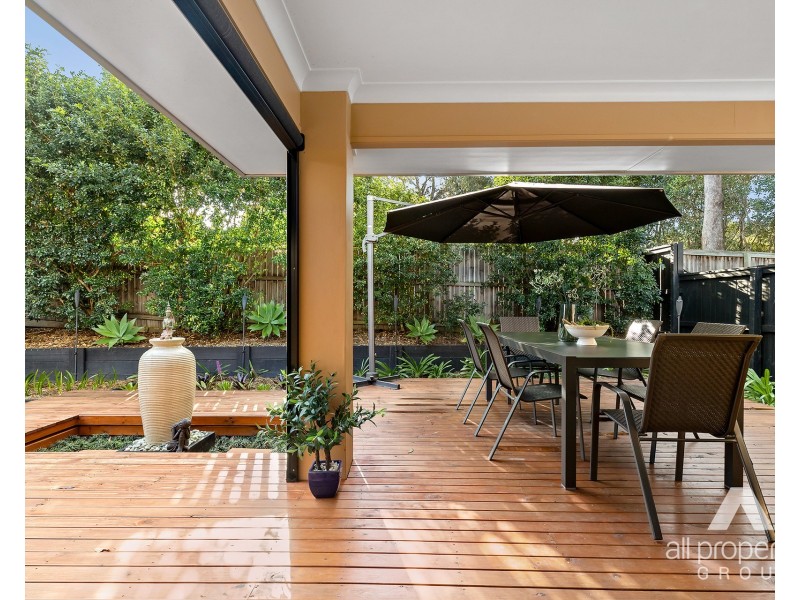 8 Hackney Street, Durack QLD 4077