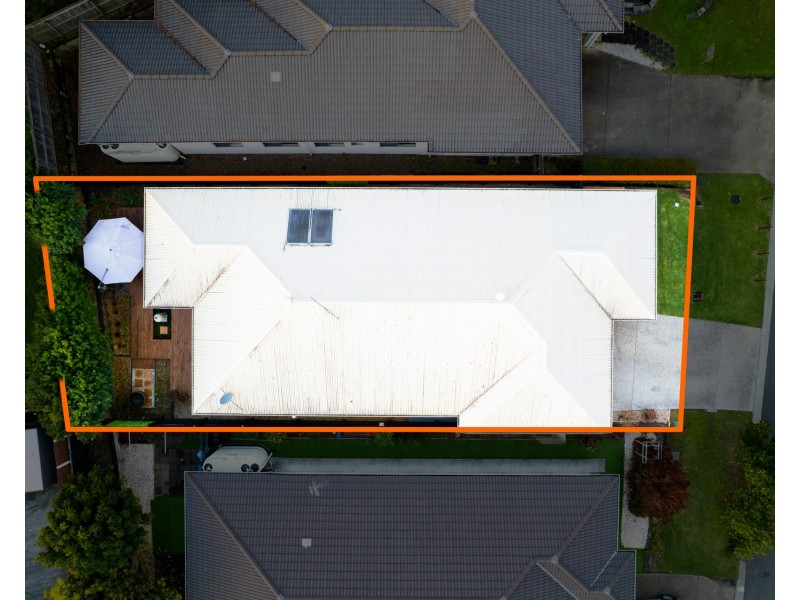 8 Hackney Street, Durack QLD 4077