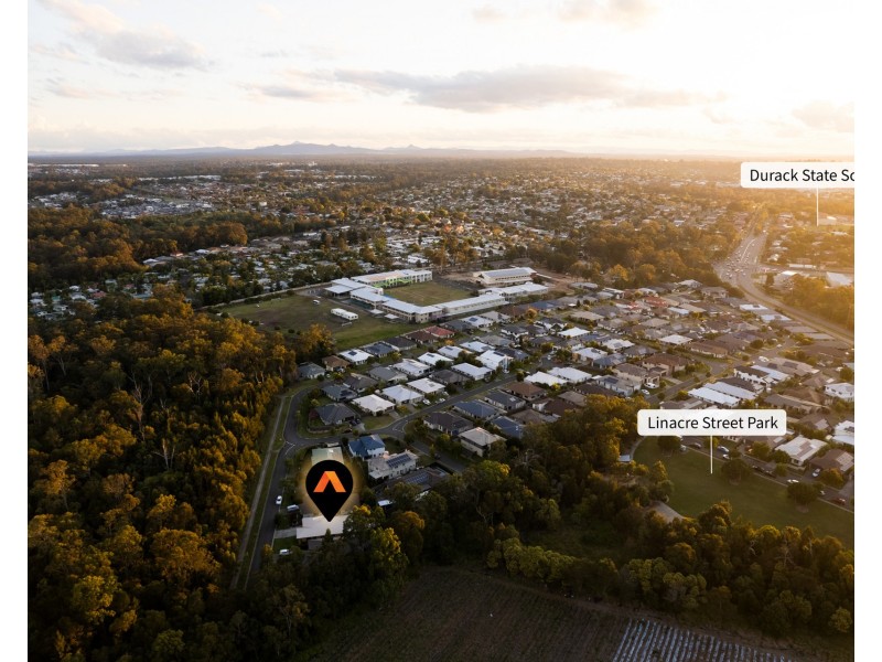 8 Hackney Street, Durack QLD 4077