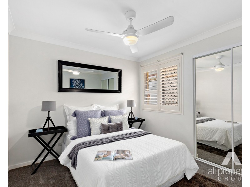 3 Oak Hill Crescent, Parkwood QLD 4214