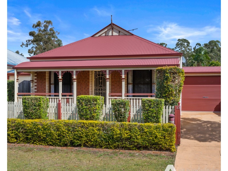 13 Hannam Crescent, Forest Lake QLD 4078