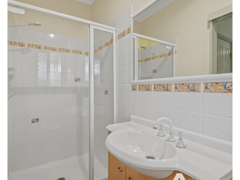 13 Hannam Crescent, Forest Lake QLD 4078