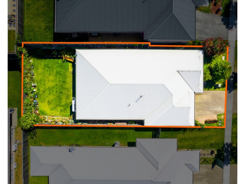 6 Skelbrook Road, Park Ridge QLD 4125