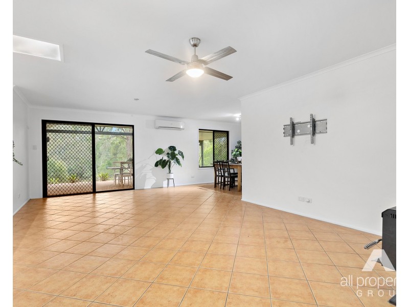 13 Cadagi Close, Cedar Vale QLD 4285