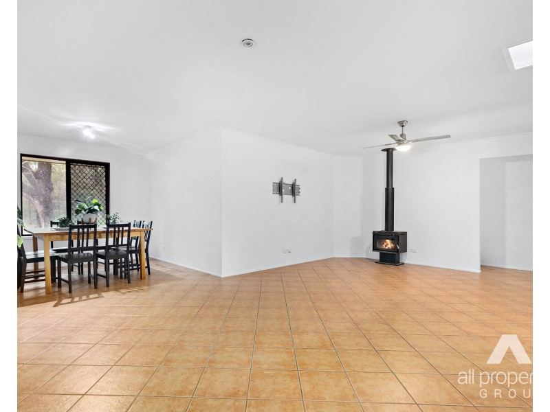 13 Cadagi Close, Cedar Vale QLD 4285