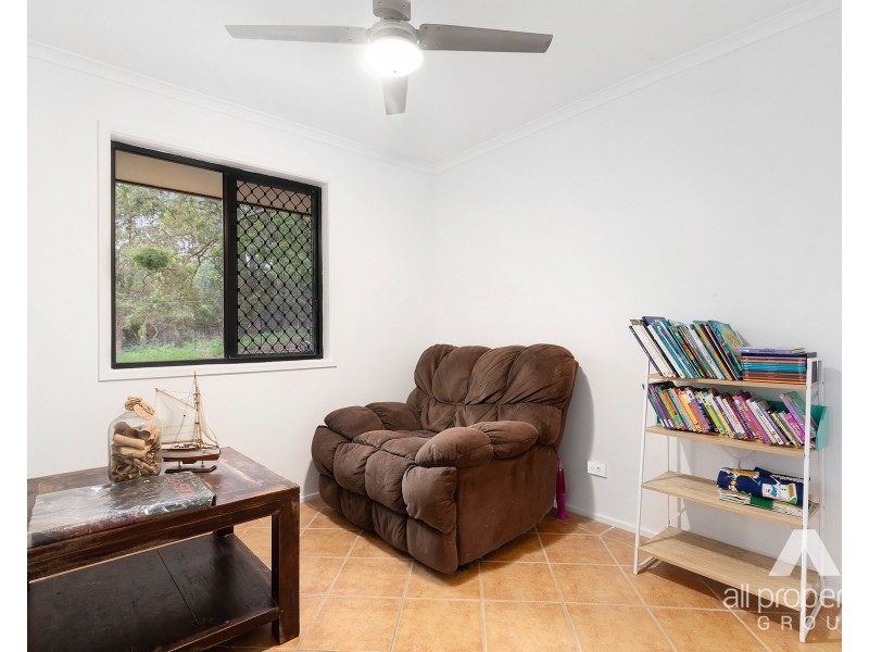 13 Cadagi Close, Cedar Vale QLD 4285