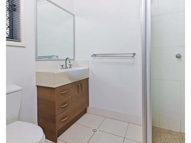 17 Juniper Street, Heathwood QLD 4110