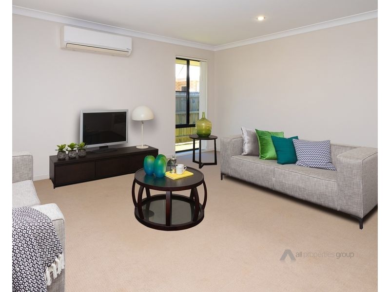 23 John Davison Place, Crestmead QLD 4132