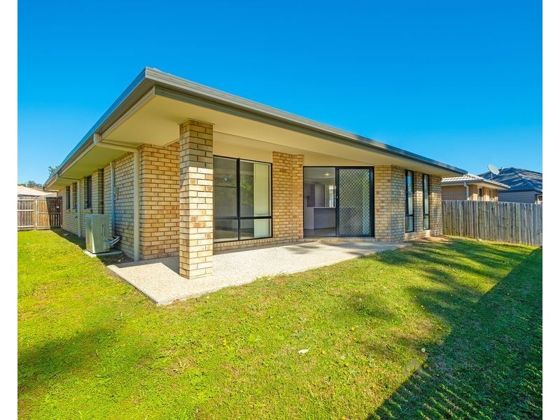 23 John Davison Place, Crestmead QLD 4132