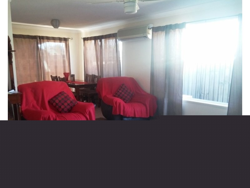 33 Rimu Crescent, Forest Lake QLD 4078