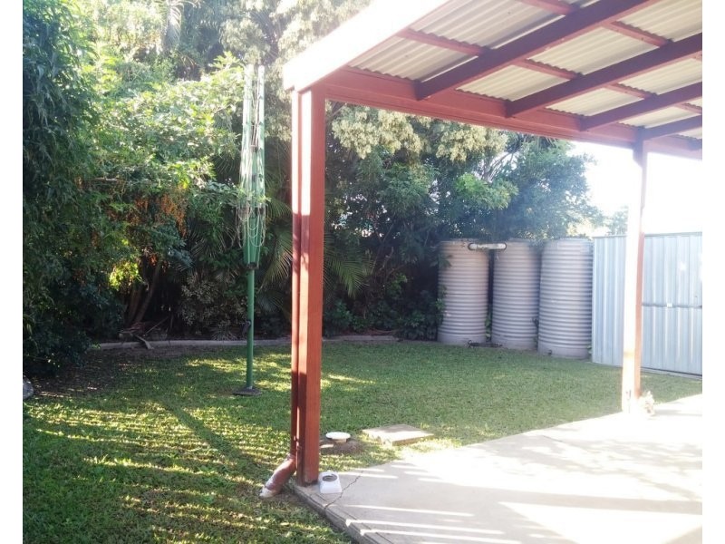 33 Rimu Crescent, Forest Lake QLD 4078