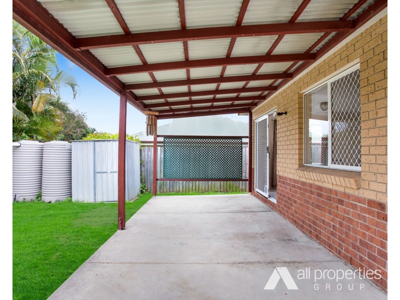 33 Rimu Crescent, Forest Lake QLD 4078