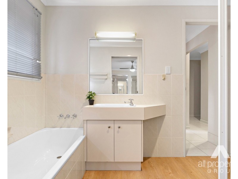 7 Brentwood Street, Calamvale QLD 4116