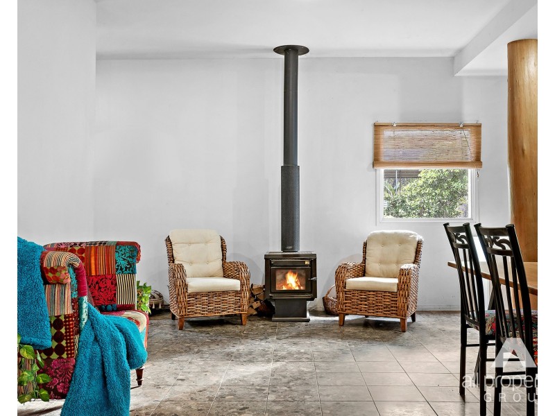 125 Tully Road, Lyons QLD 4124