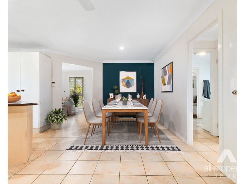 36 Lake Manchester Street, Logan Reserve QLD 4133