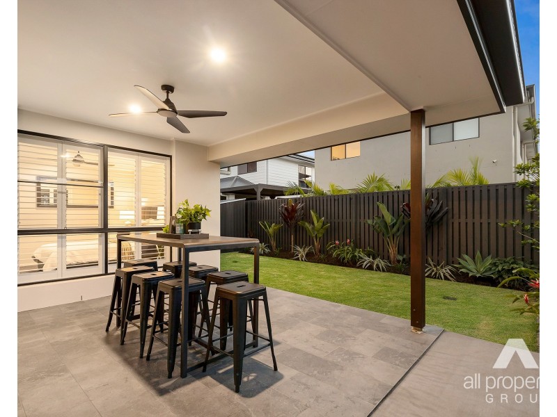 58 Emerald Drive, Helensvale QLD 4212