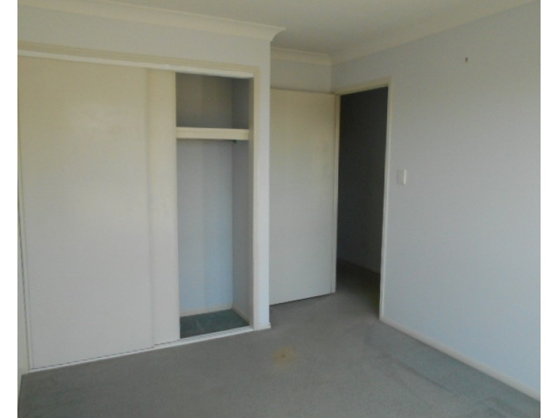 10 Bansii Place, Regents Park QLD 4118
