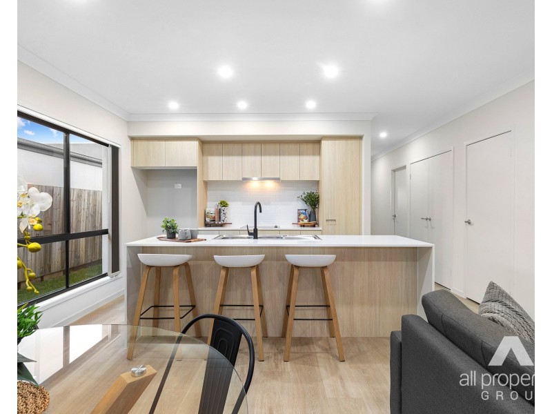 59 Angelsea Street, Greenbank QLD 4124