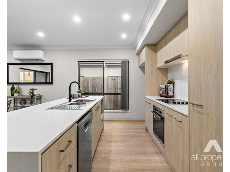 59 Angelsea Street, Greenbank QLD 4124