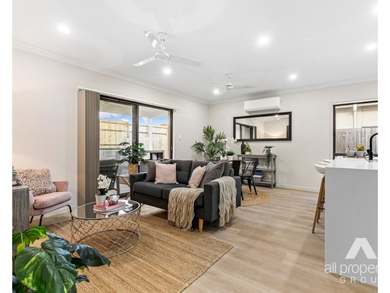 59 Angelsea Street, Greenbank QLD 4124