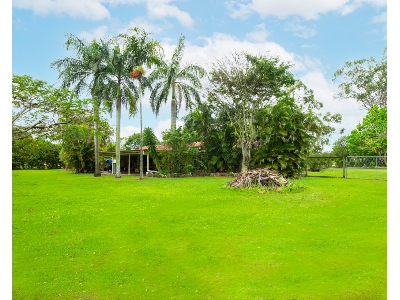 2-8 Fiddlewood Court, Park Ridge QLD 4125