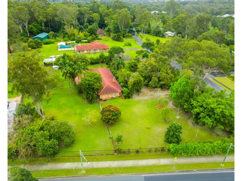 2-8 Fiddlewood Court, Park Ridge QLD 4125