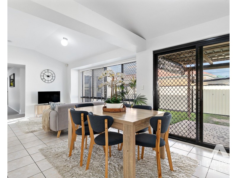 16 Rivergum Place, Calamvale QLD 4116