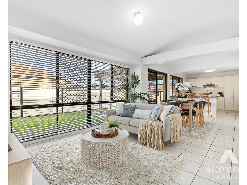 16 Rivergum Place, Calamvale QLD 4116
