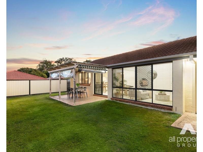 16 Rivergum Place, Calamvale QLD 4116