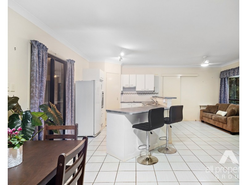 290-292 Equestrian Drive, New Beith QLD 4124
