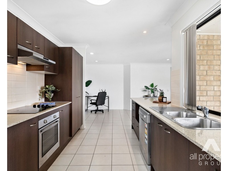 7 Flametree Crescent, Berrinba QLD 4117