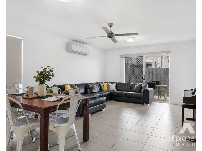 7 Cahill Crescent, Collingwood Park QLD 4301
