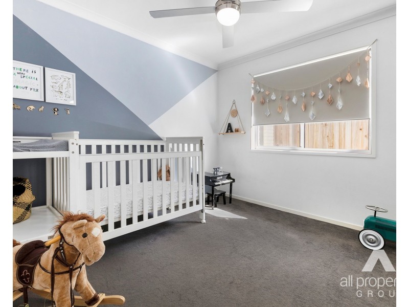 7 Cahill Crescent, Collingwood Park QLD 4301