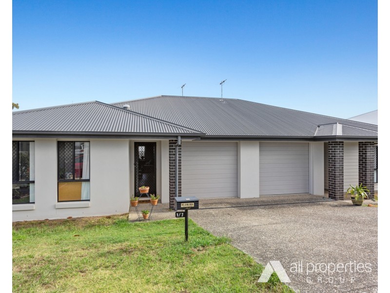 2/7 Foster Circuit, Hillcrest QLD 4118