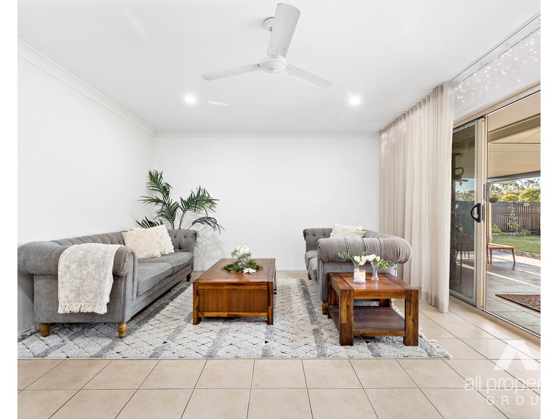 1 Flagstone Way, Berrinba QLD 4117