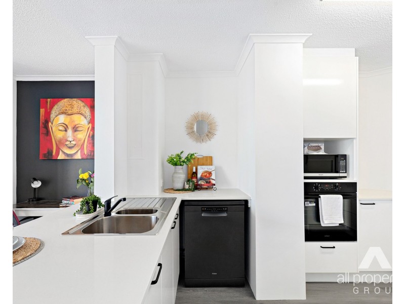 Level 10/10D/10 Marine Parade, Southport QLD 4215
