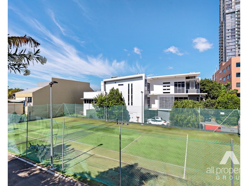 Level 10/10D/10 Marine Parade, Southport QLD 4215