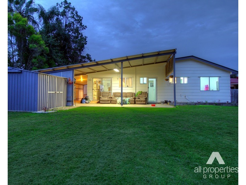 38 Strathallen Drive, Boronia Heights QLD 4124