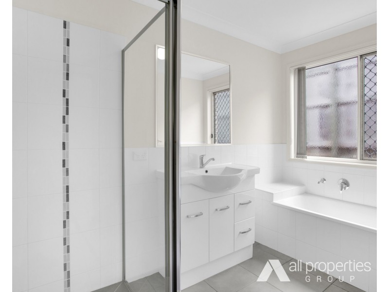 6 Bignonia Close, Heathwood QLD 4110