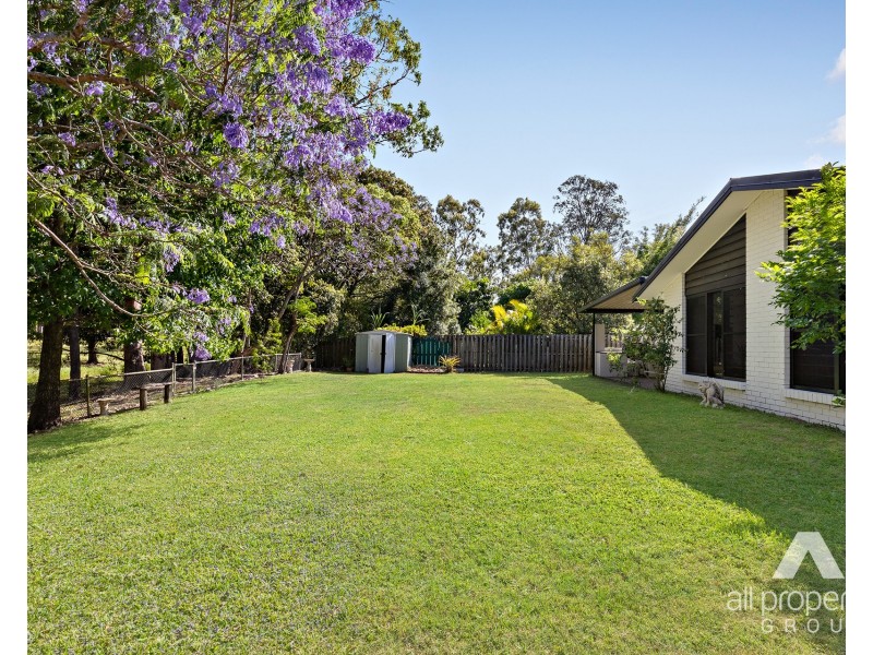 9 Wilmington Court, Helensvale QLD 4212