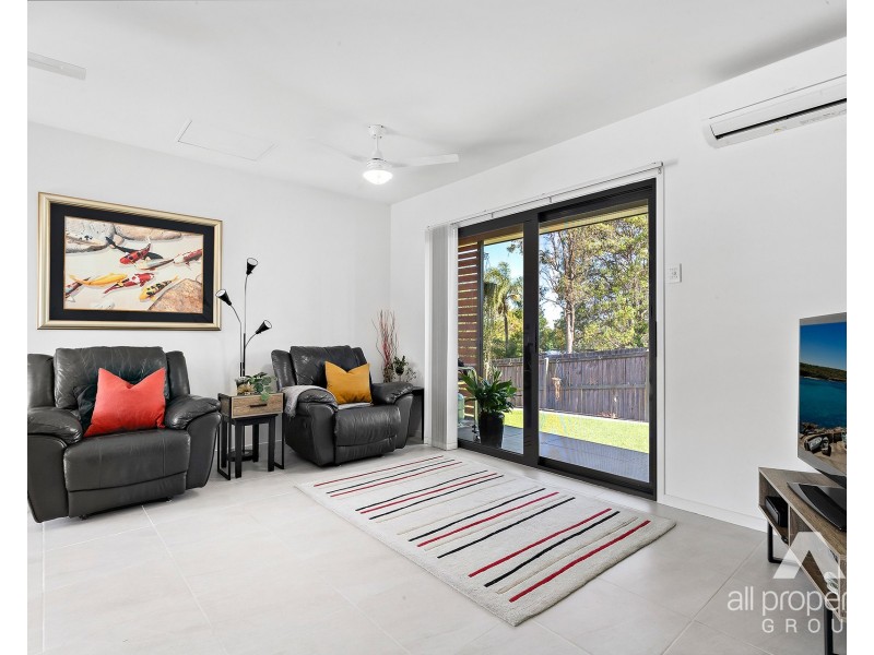 7 Dracon Street, Regents Park QLD 4118