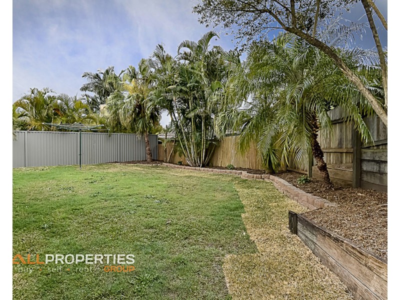 1 Regal Drive, Regents Park QLD 4118