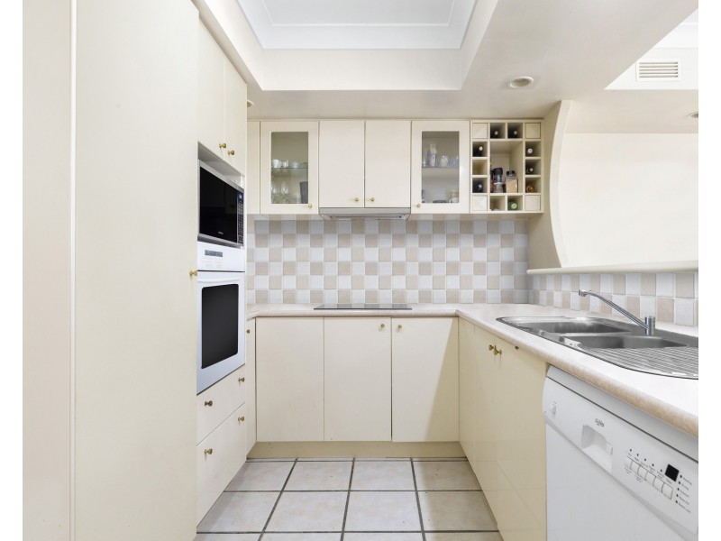 1602/22-34 Glenside Drive, Robina QLD 4226