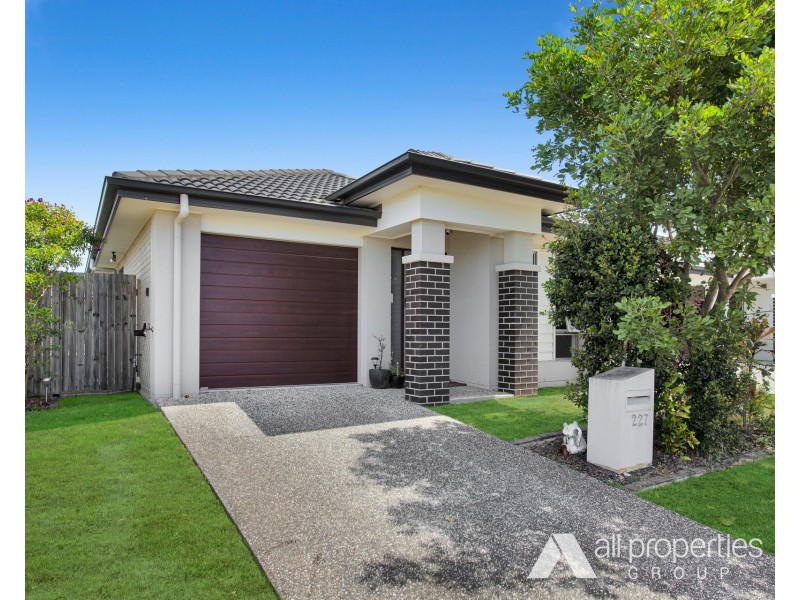 227 Darlington Drive, Yarrabilba QLD 4207