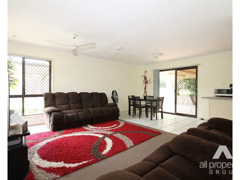 38 Myall Street, Crestmead QLD 4132