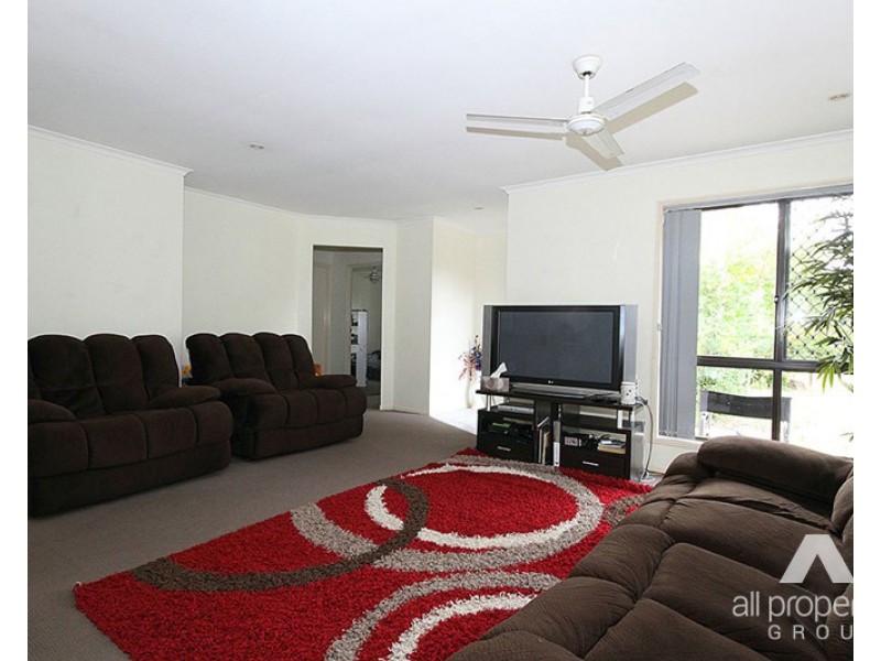 38 Myall Street, Crestmead QLD 4132